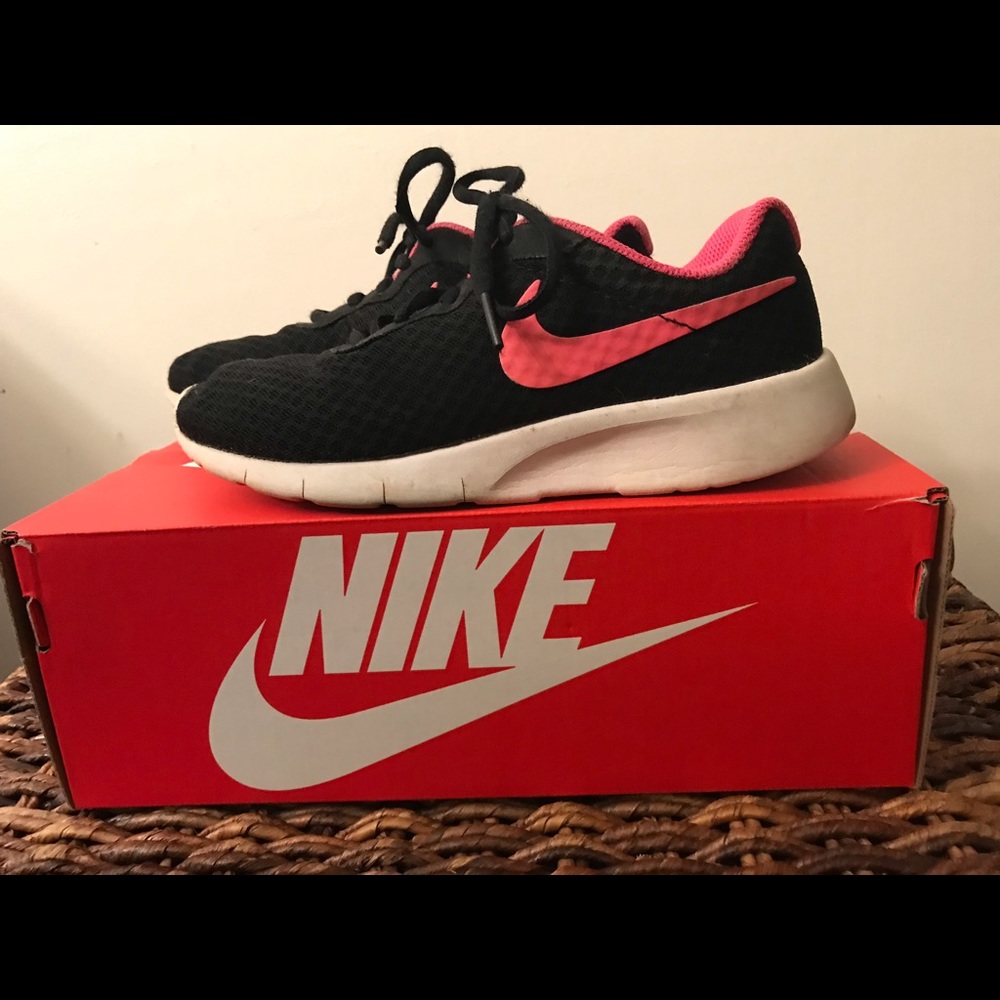 Nike shoes